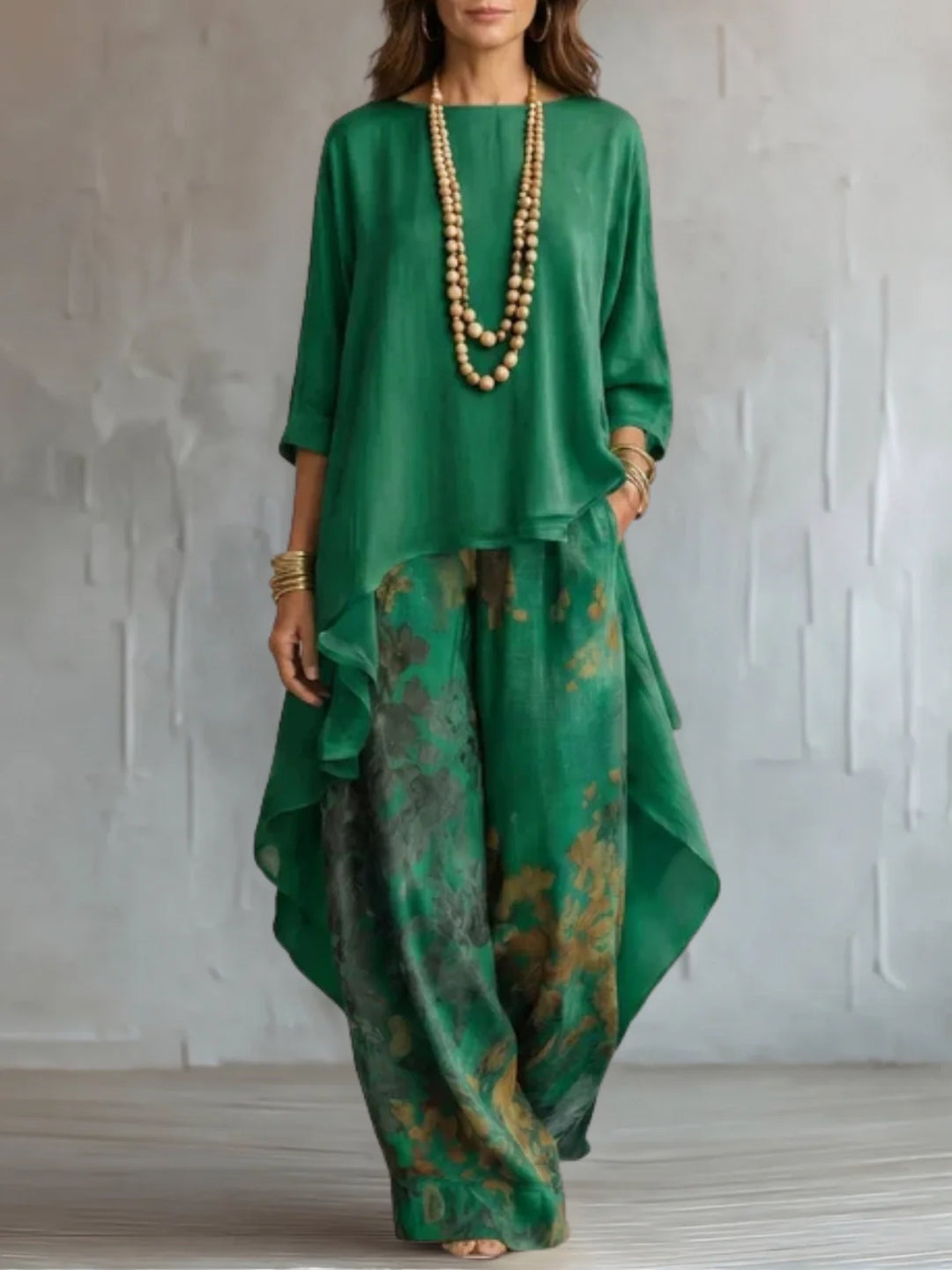Geneva | Asymmetrical Fluid Floral Outfit